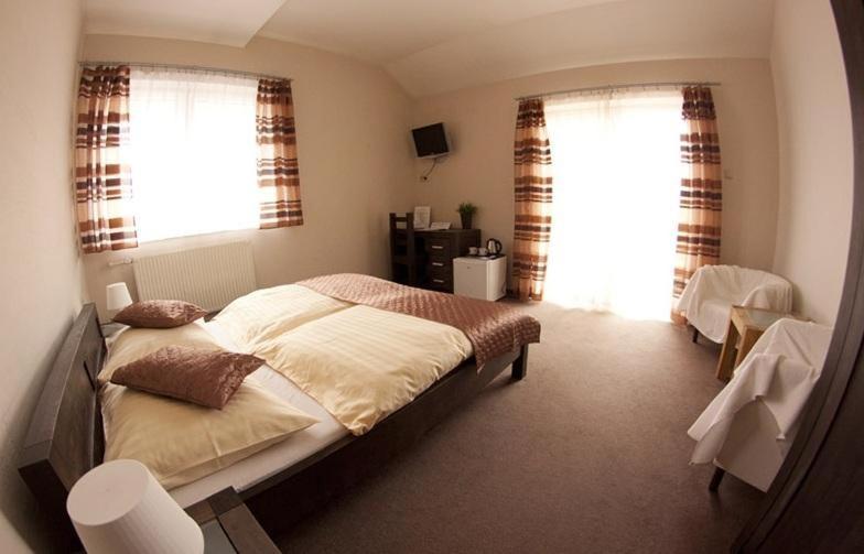 Bedrooms 3 Maja 15A วูดช์ ภายนอก รูปภาพ